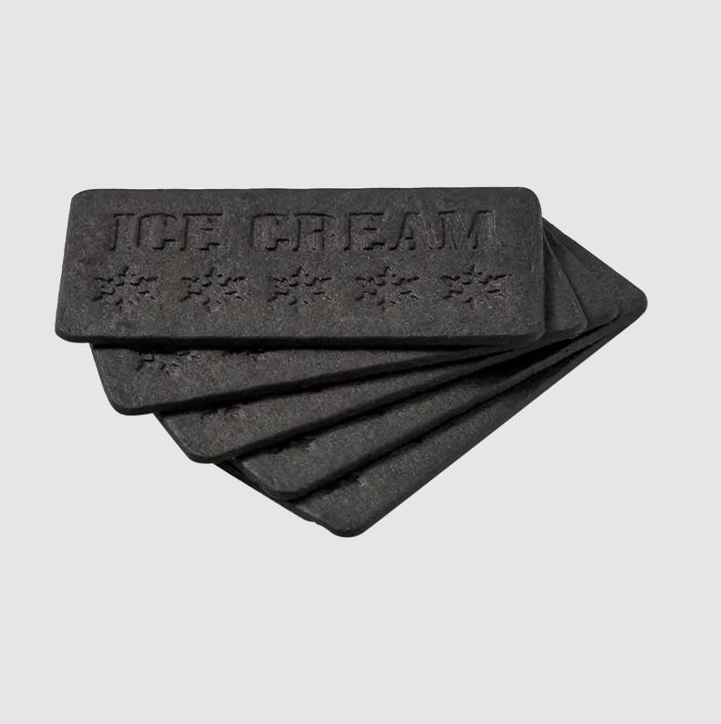 Qu'est-ce qui rend les biscuits sandwich à la crème glacée plus performants au congélateur ?